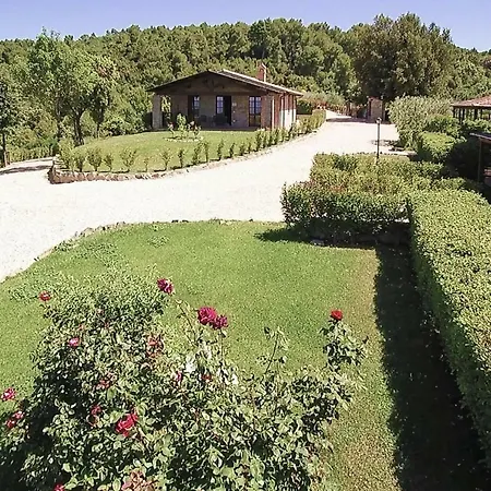 Nyaraló Holiday Tenuta Di Forte Sorgnano Peg021001 Dyb *